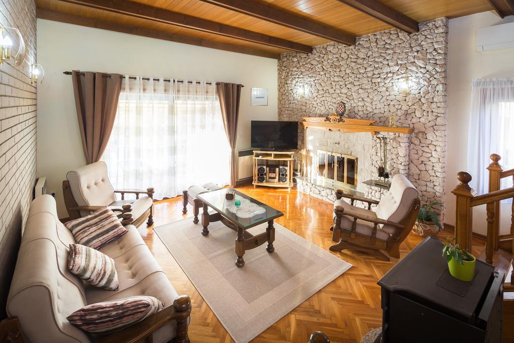 Villa Otavia 希贝尼克 外观 照片